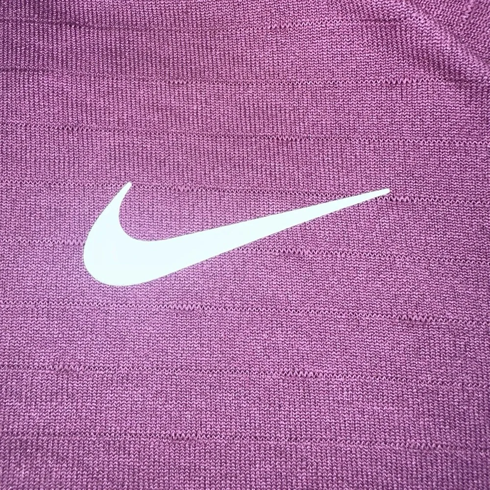 Nike Running Womens Therma-FIT‎ 1/2 Zip Pullover Purple Textured Top Small